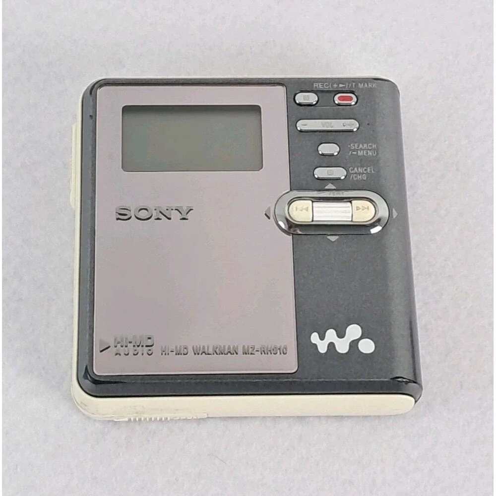 Sony HI-MD Walkman MZ-RH910 Mini Disc Recorder with Accessories